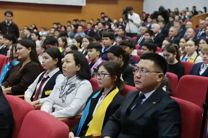 Форум для молодых избирателей прошел в Таразе (2)