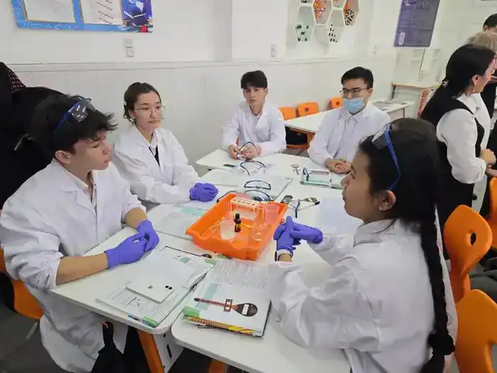 В Темиртау открыли 30 современных спортивных площадок для школьников (2)