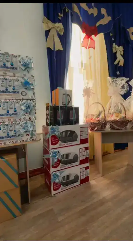 Аким ВКО посетил Детскую деревню семейного типа в областном центре (4)