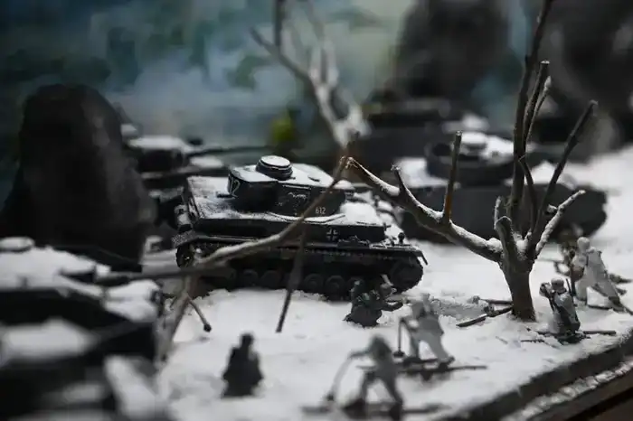 История в миниатюре: необычная выставка диорам представлена в карагандинском музее (5)