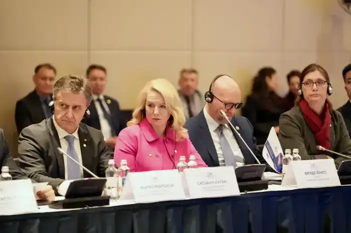 Министр энергетики озвучил ключевые направления сотрудничества на Совете Ассоциации KAZENERGY (4)