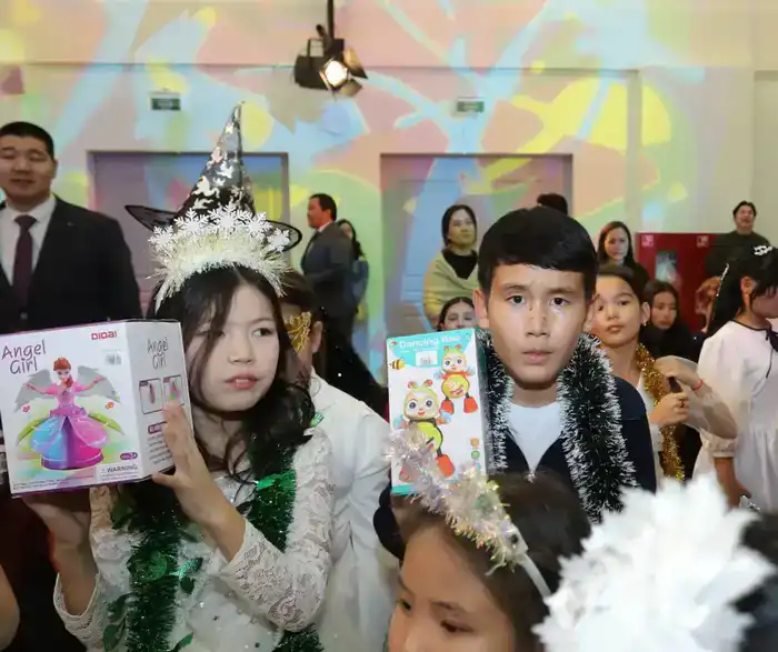 В Мангистау прошла Президентская ёлка (3)