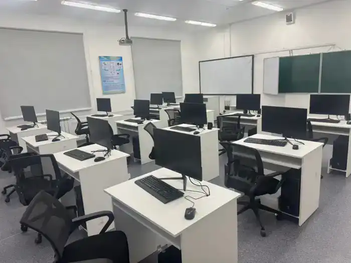 Более 86 тысяч ученических мест введено на средства, изъятые у коррупционеров (3)