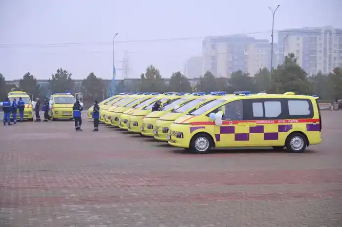 30 НОВЫХ САНИТАРНЫХ АВТОМОБИЛЕЙ ПЕРЕДАНЫ СЛУЖБЕ СКОРОЙ ПОМОЩИ ШЫМКЕНТА (3)