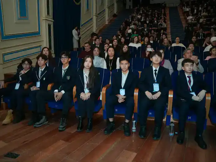 Министерство юстиции Республики Казахстан и Национальный институт интеллектуальной собственности Qazpatent наградили победителей Республиканского конкурса «Шапағат – 2025» (4)