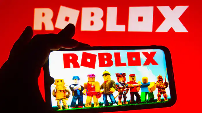 Кнопочный телефон вместо виртуальных миров: Казахстан на распутье между реальностью и онлайн-играми