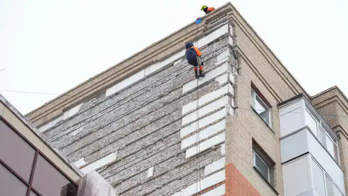 Токаев: Лифт упал, ответственность строителей возросла!