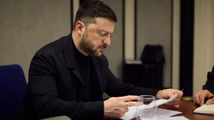 Зеленский о мирном плане США: остановка войны на контактной линии как шаг к восстановлению территориальной целостности Украины