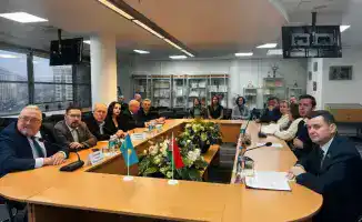 Презентация фотоальбома о казахстанцах в партизанском движении Беларуси завершилась обсуждением сотрудничества архивистов