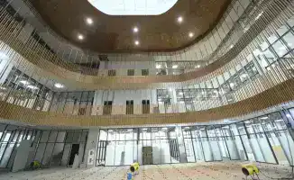 Строительные работы в регионе продолжаются: новый 'Дом дружбы' и физкультурно-оздоровительный комплекс на завершающей стадии