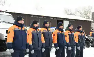 Астана: усилия спасателей по повышению безопасности на тонком льду в условиях зимних рисков