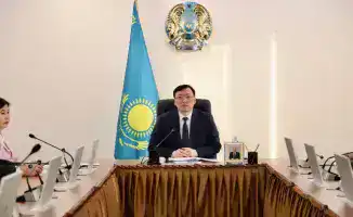 В Минтруда обсудили вопросы служебной этики и культуры взаимоотношений