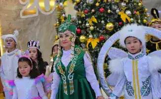 Праздник надежды: новогодняя елка для детей в Павлодаре от имени Президента страны