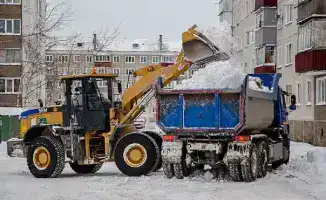 Эффективность коммунальных служб Астаны в борьбе со снегом: предотвращение аварий и поддержание транспортной доступности