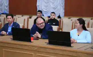 Карагандинцы знакомятся с работой областных управлений в рамках акции по повышению правовой грамотности