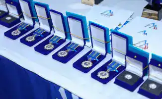 Спортивная церемония в Туркестане награждение атлетов и тренеров водные виды спорта