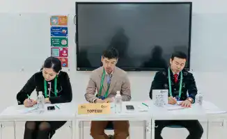 Дебатный турнир «Director's CUP» в Атырау: развитие управленческих компетенций среди руководителей образовательных учреждений