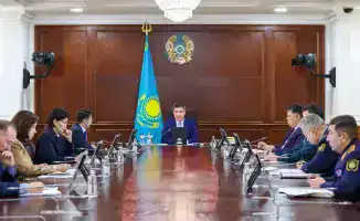 Олжас Бектенов обсудил меры безопасности и профилактики правонарушений на заседании МВК в преддверии праздников