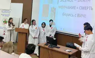 Свет надежды: Астана объединяет усилия в борьбе с ВИЧ в месячник против СПИДа