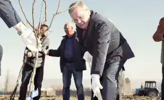 Открытие "Мичуринского сада" в Казахстане: новый шаг в развитии аграрного сектора и селекционного садоводства