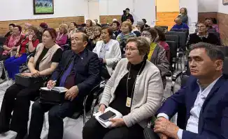 Пенсионеры Астаны вносят вклад в общество через волонтерскую деятельность