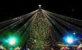 Отмена дрон-шоу в Астане: влияние погодных условий на праздничные мероприятия