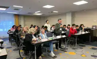 Обсуждение новых подходов к инклюзии лиц с инвалидностью на международном семинаре в Астане