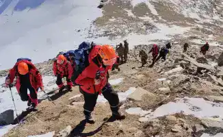 Спасатели МЧС напоминают о безопасности в зимних горах