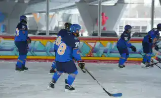 Казахстанские спасатели на международных хоккейных матчах: укрепление командного духа и международного сотрудничества