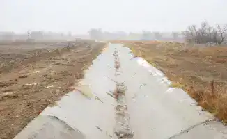 В Жамбылской области успешно завершена первая механизированная очистка Фурмановского обводного канала за 40 лет