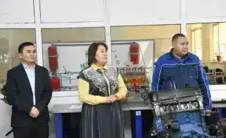 Конкурс слесарей среди студентов в Астане