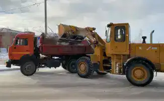 Как 1200 машин спасают Астану от снега?