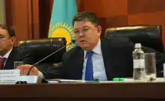 Канат Бозумбаев встречается с фермерами в Кызылординской области для обсуждения рисков вегетационного периода