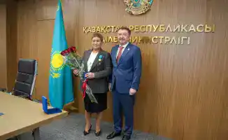 Свет юридической справедливости: министр Ерлан Сарсембаев чествует адвокатов в День адвокатуры