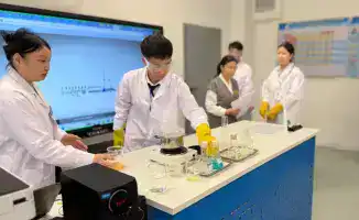 Кыргызская делегация изучает современные образовательные технологии в Казахстане