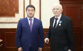 Звезды труда Казахстана: кто получил награды?