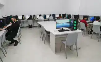 Караганда: студенты осваивают киберзащиту на новом оборудовании