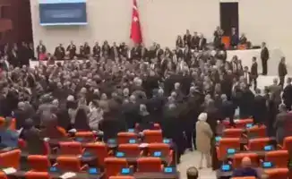 Бюджетный бой: депутаты Турции в рукопашной схватке