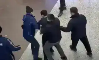 Социальные волнения: Минобороны комментирует инцидент с насильственным задержанием молодого человека в ТЦ Астаны