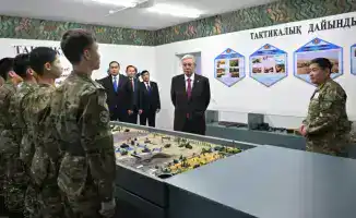 Глава государства посетил специализированную военную школу-интернат в Таразе, где обучаются 180 детей
