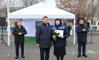 Аким области обсудил достижения в улучшении городской инфраструктуры с работниками коммунальных услуг