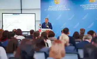 Встреча министра науки с жителями Астаны: новые горизонты для высшего образования и поддержки ученых