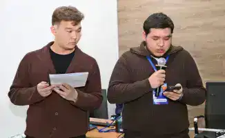 Карагандинские студенты решают производственные задачи на хакатоне в Maker