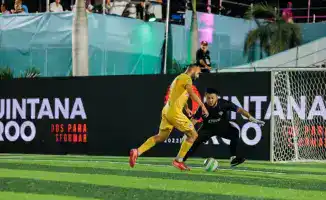 Акбулан Еркинбек из Шахтинска был признан лучшим вратарём на чемпионате мира по мини-футболу в Канкуне