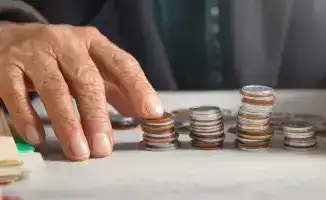 Минимальная пенсия в Казахстане: новый финансовый маяк в 2026 году