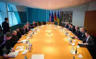 США и Украина укрепляют сотрудничество: Берлинские переговоры открывают новые горизонты для совместных инициатив