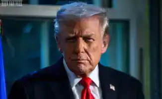 Трамп сравнил войну в Украине с исторической победой США над СССР, подчеркивая дух единства и национальной гордости