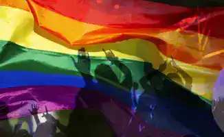 В Казахстане принят закон, запрещающий пропаганду ЛГБТ: социальные последствия и общественные дискуссии