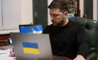 Зеленский надеется на решение саммита европейских лидеров в Брюсселе, которое заставит Россию отказаться от продолжения