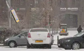 Астана на перекрестке: Токаев о том, как дорожные зебры стали ловушками для детей